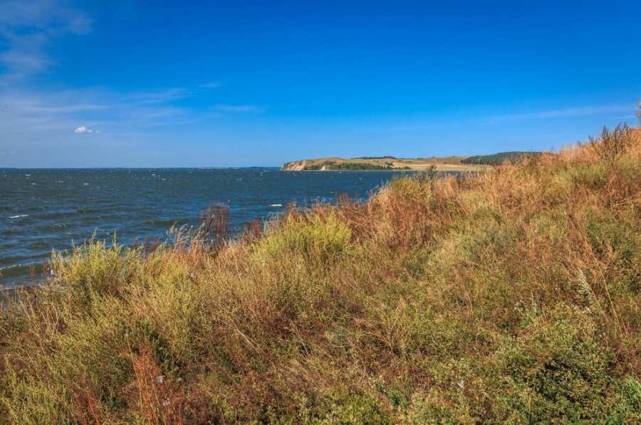 scenic-view-sea-against-sky