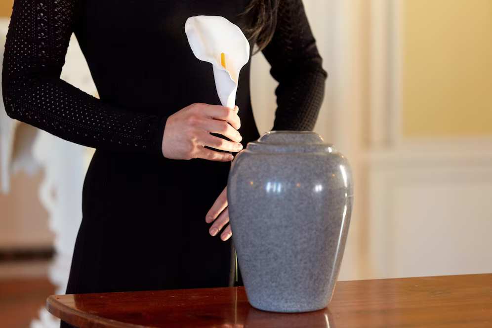 urn urn